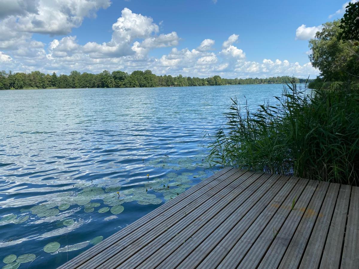 Miedzy Wodami - Domki Na Mazurach Mikołajki Exterior foto