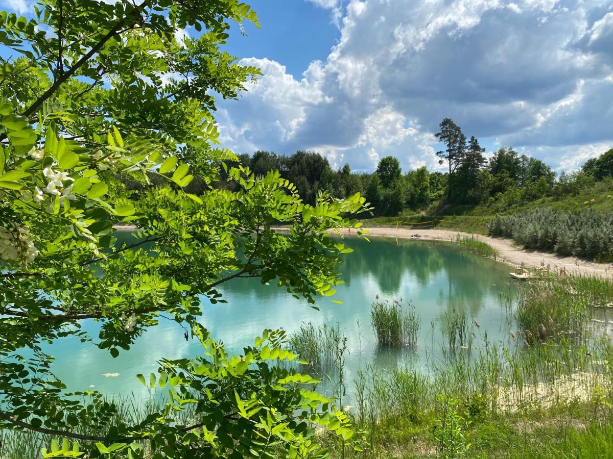 Miedzy Wodami - Domki Na Mazurach Mikołajki Exterior foto